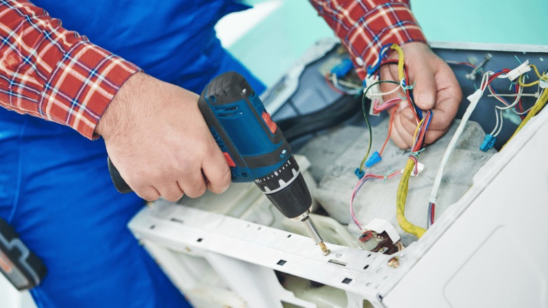 Ayaş Goodman Goodman çamaşır makinesi kart tamiri – Su almama arızası orijinal parça ile giderildi. - Teknik servis örneği